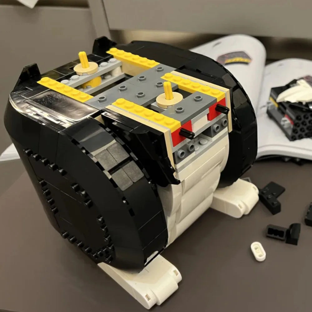 MOC New 21349 Tuxedo Cat